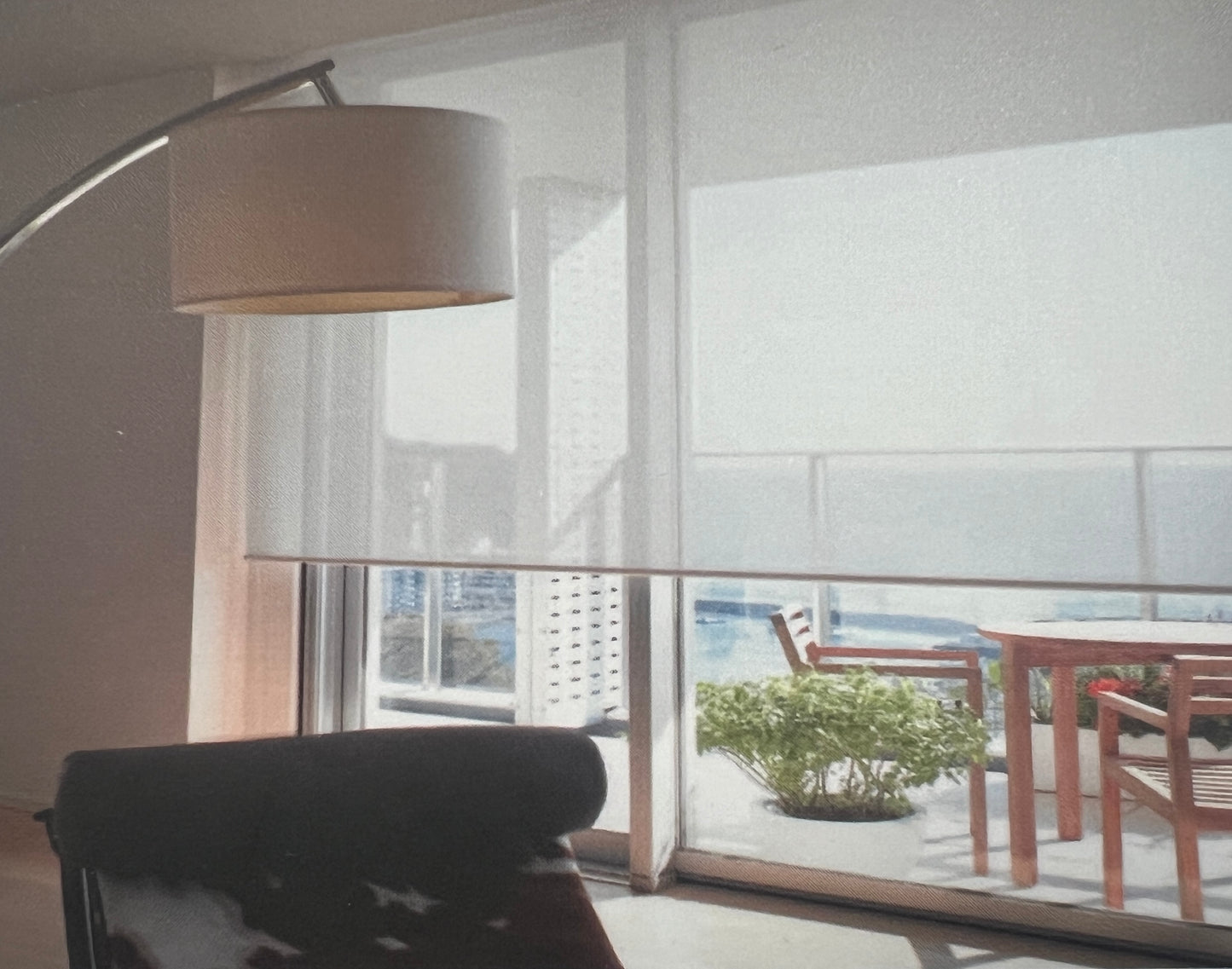 Roller Shades "Wise" Collection Light Filtering